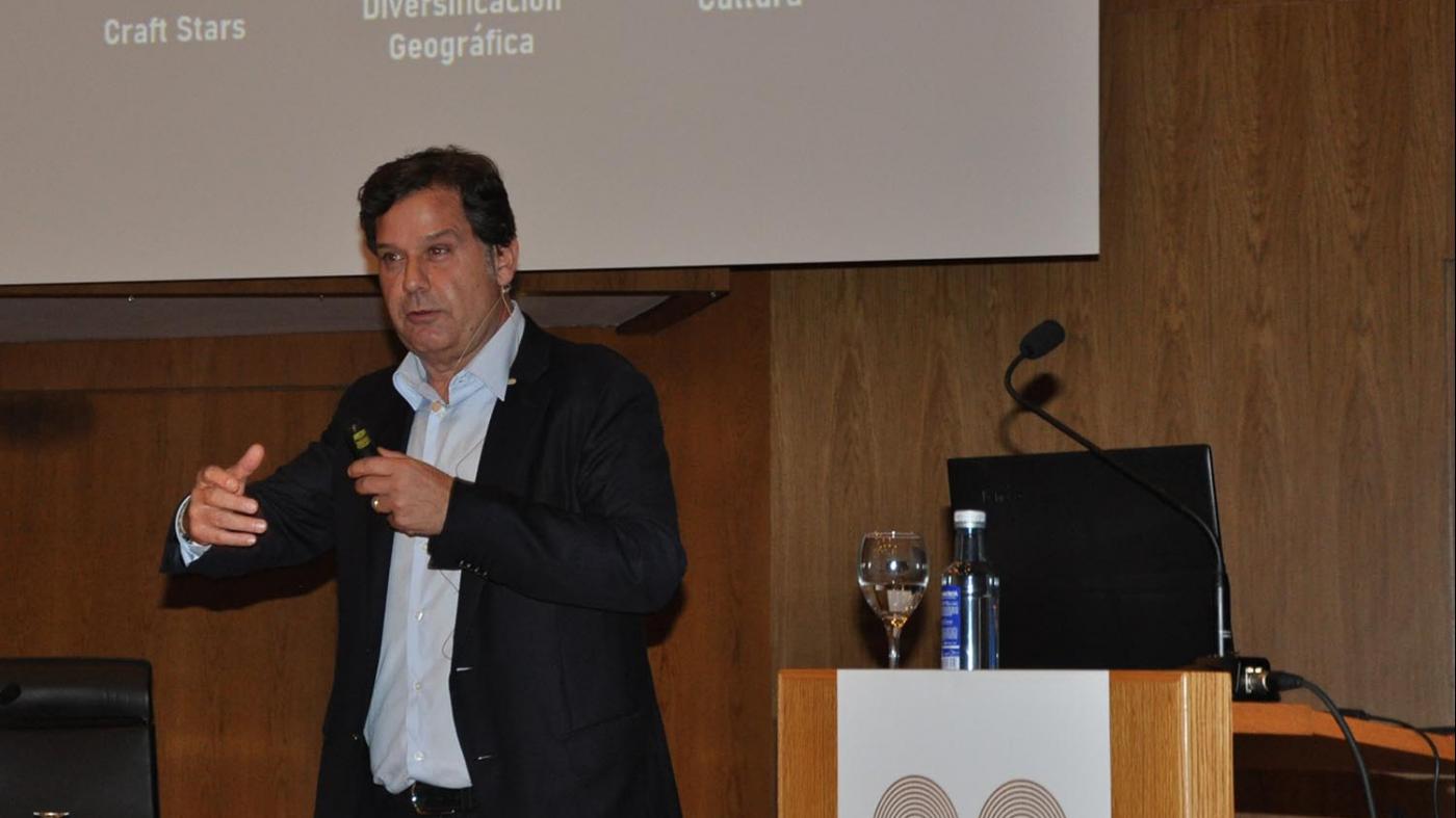 Conferencia de Ignacio Rivera