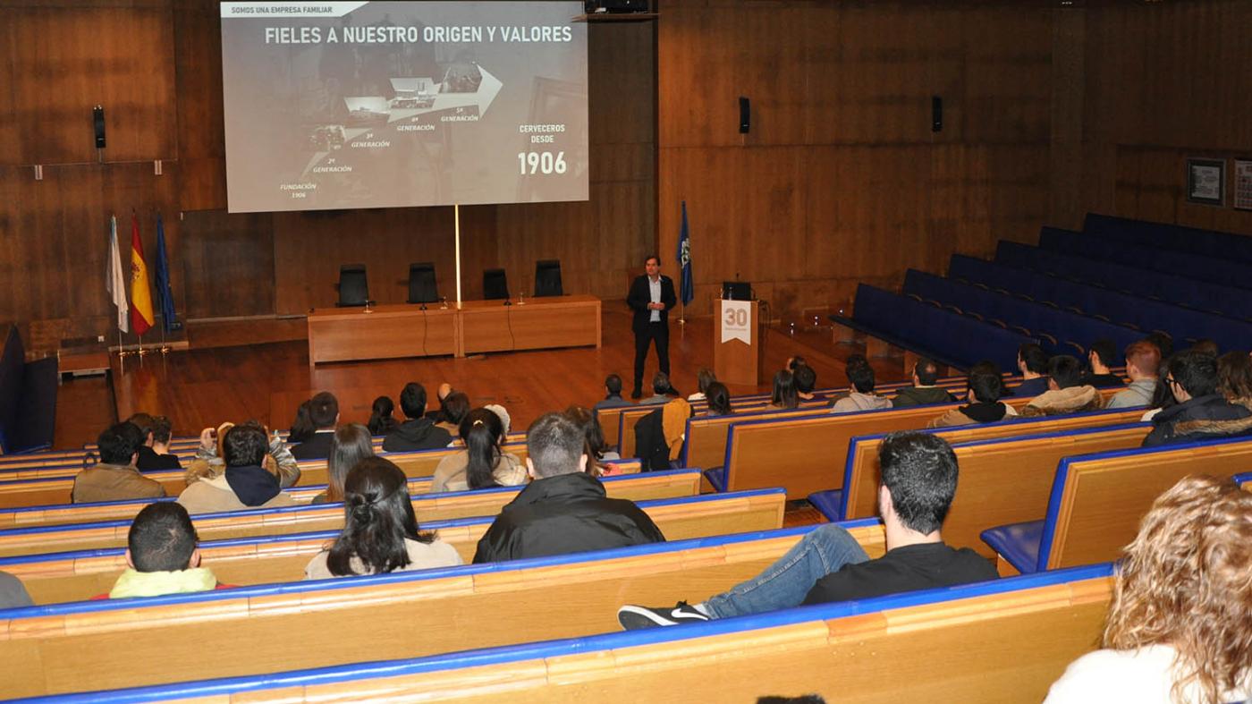 Conferencia de Ignacio Rivera