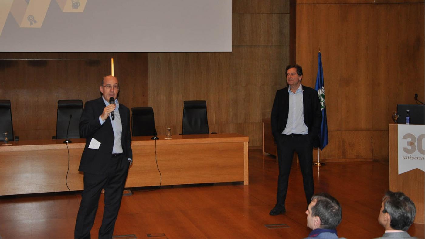 Conferencia de Ignacio Rivera
