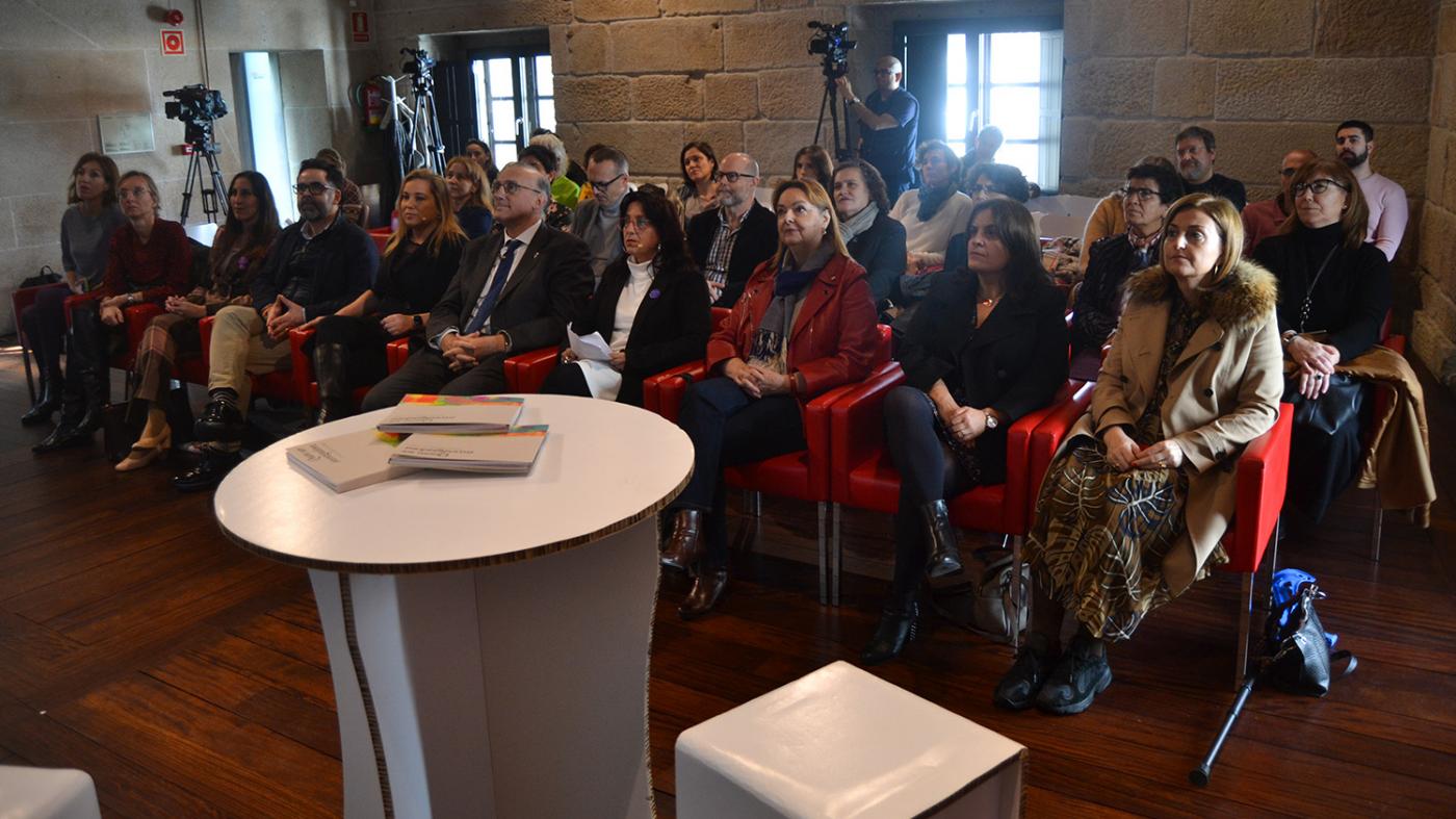 O Premio Uviguala recoñece ao alumnado da EE de Telecomunicación polo impulso dos puntos lila