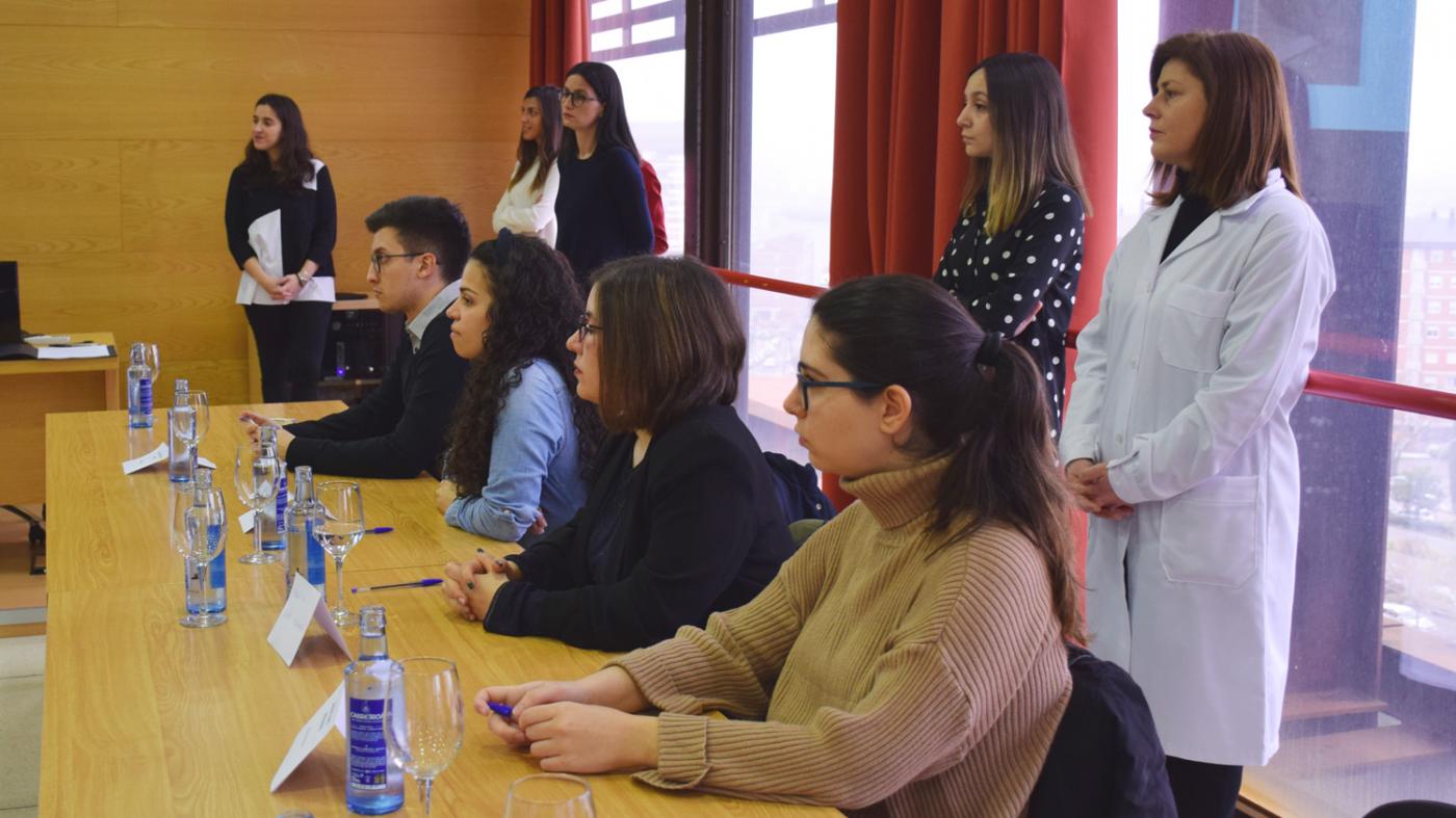 Sociedad Textil Lonia busca talento entre o alumnado do campus