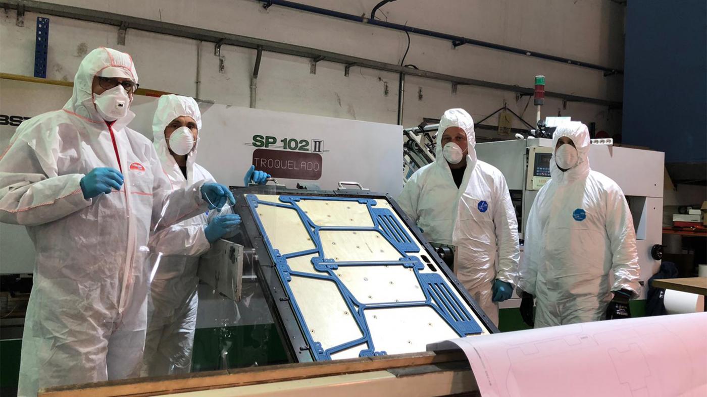 EscudoCovid.19 remata a súa actividade con 56.000 pantallas producidas en Galicia 