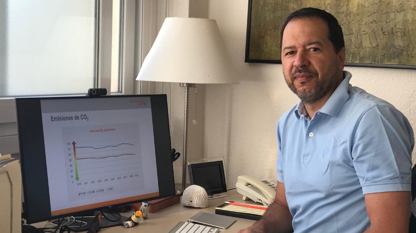 España mellorou significativamente o seu índice de descarbonización en 2019, segundo o  Barómetro de Transición Energética