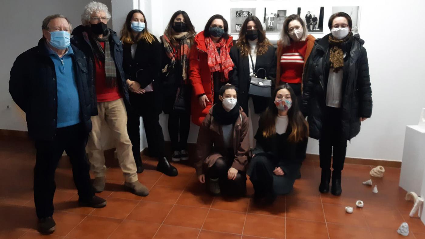 ‘Voilà la Femme’ reúne seis reflexións sobre cuestións de xénero forxadas en Belas Artes
