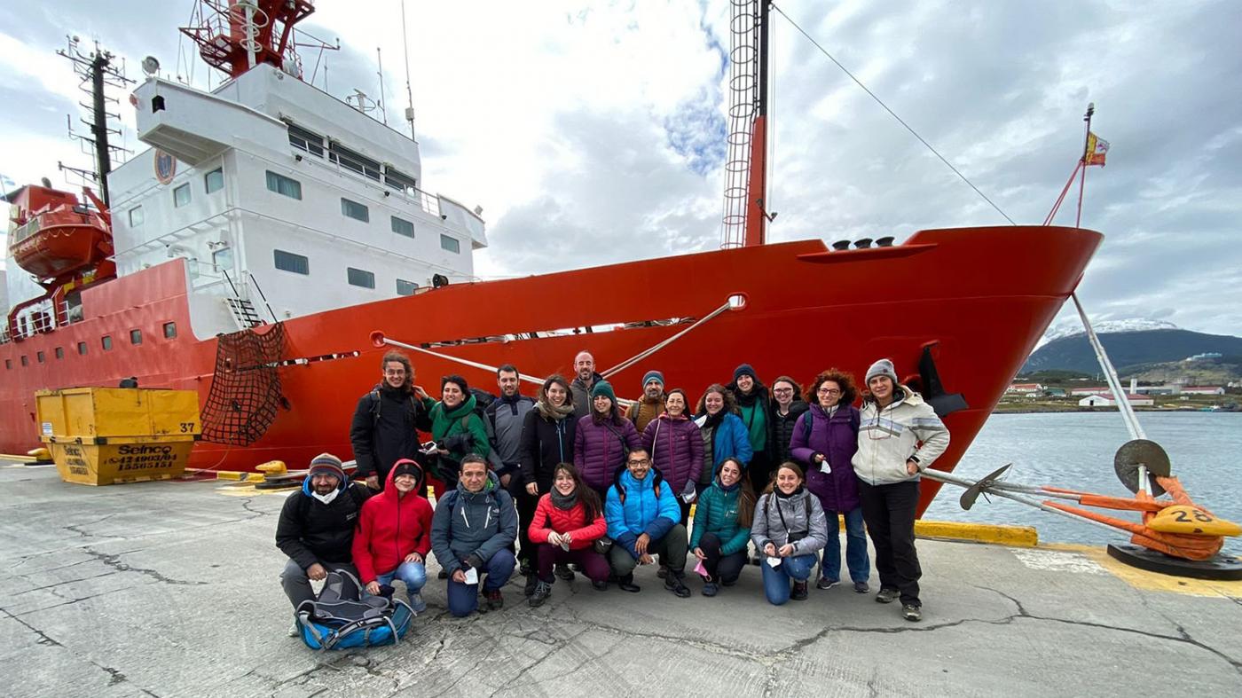 Investigadores da UVigo e do CSIC estudarán no oceáno Austral o impacto dos contaminantes de orixe humana na Antártida 