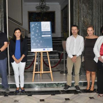 Rey, Rubio, Mosquera, Valderrama e González, na presentación das xornadas 