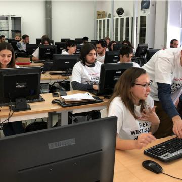 Verbas e ordenadores para facer medrar o Galizionario