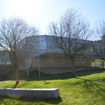 A piscina universitaria cumpre dez anos