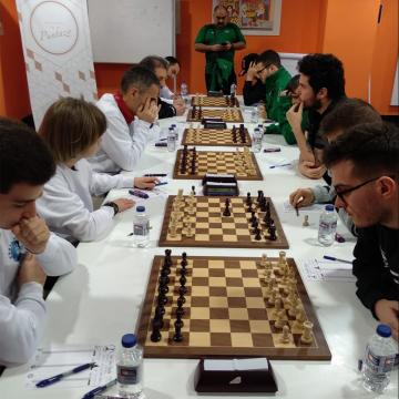 Unha vitoria por 6-0 deixa ao EXP-Universidade de Vigo como líder en solitario