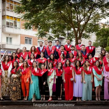 Dúas novas promocións de Dereito e Historia rematan a súa formación no campus 
