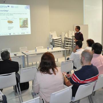 Especialistas do Cinbio presentan ás pemes da eurorrexión dous sensores de elevado interese comercial