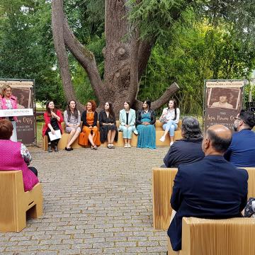 Os Premios Sofía Novoa recoñecen a incorporación da perspectiva de xénero nos traballos académicos