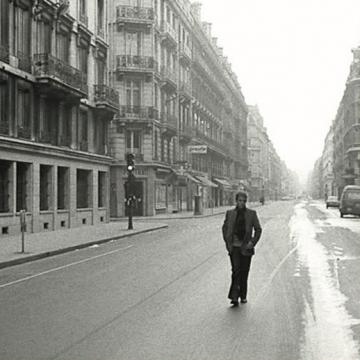 Un percorrido pola cidade núa seguindo as pegadas de Georges Perec