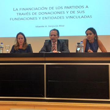 Unha ollada académica ás problemáticas dos partidos políticos
