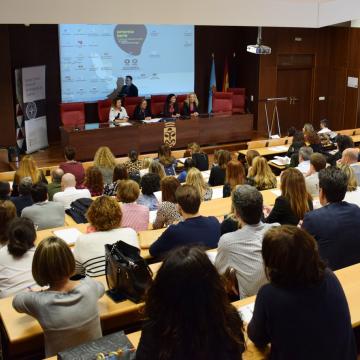 Un curso forma a xuristas e futuros xuristas no eido da violencia de xénero