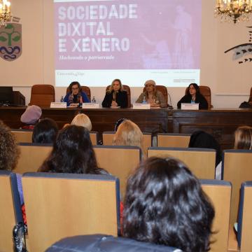 Expertas de prestixio analizan con voz de muller as principais causas do “machismo dixital”