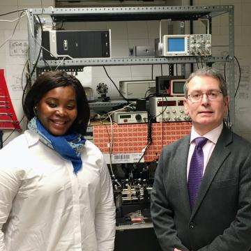 O grupo de Óptica Física explora vías de colaboración co principal operador de telecomunicacións de Guinea Ecuatorial 