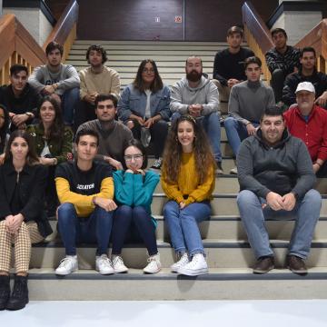 Estudantes de Dirección e Xestión Pública avalían o grao de coñecemento dos servizos do campus