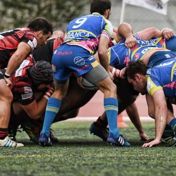 O equipo de rugby do campus suma unha nova vitoria na casa 