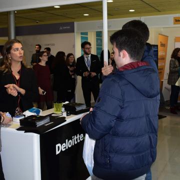 40 empresas buscan no campus o talento tecnolóxico