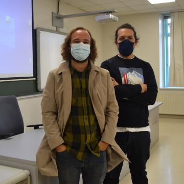 Un achegamento ás particularidades das convocatorias artísticas a través de “éxitos e fracasos” 