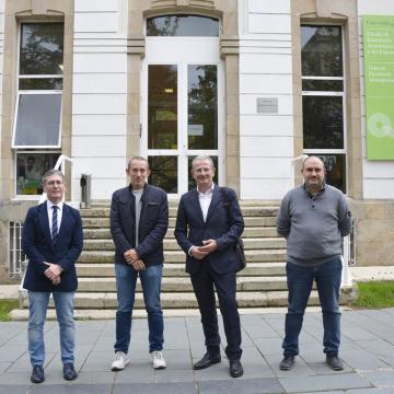 Alumnado do campus achégase á realidade do sector aeroespacial e ás súas  expectativas de futuro