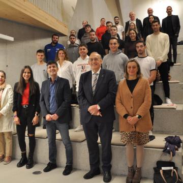 Máis dunha vintena de medallas lograron este ano as e os deportistas da UVigo en competicións interuniversitarias 