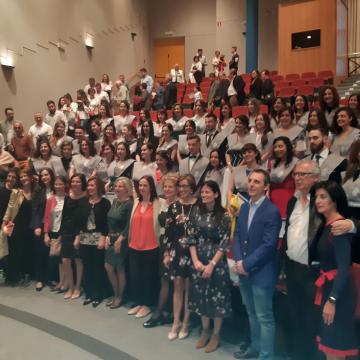 O alumnado desta escola universitaria celebrou o venres o remate dos seus estudos